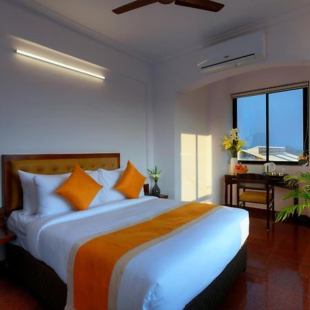 Treehouse Neptune Inn Panaji Exterior photo