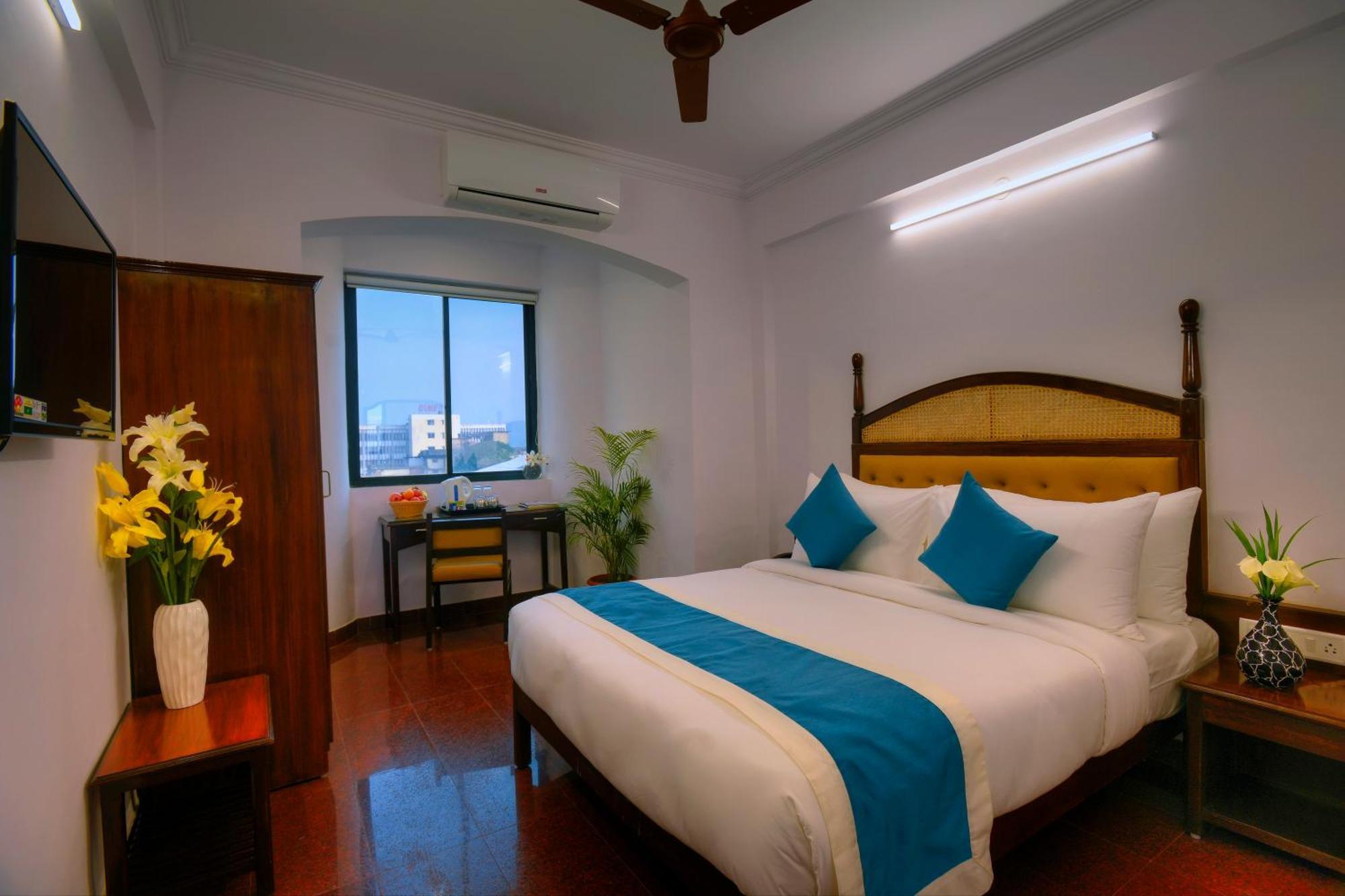 Treehouse Neptune Inn Panaji Exterior photo